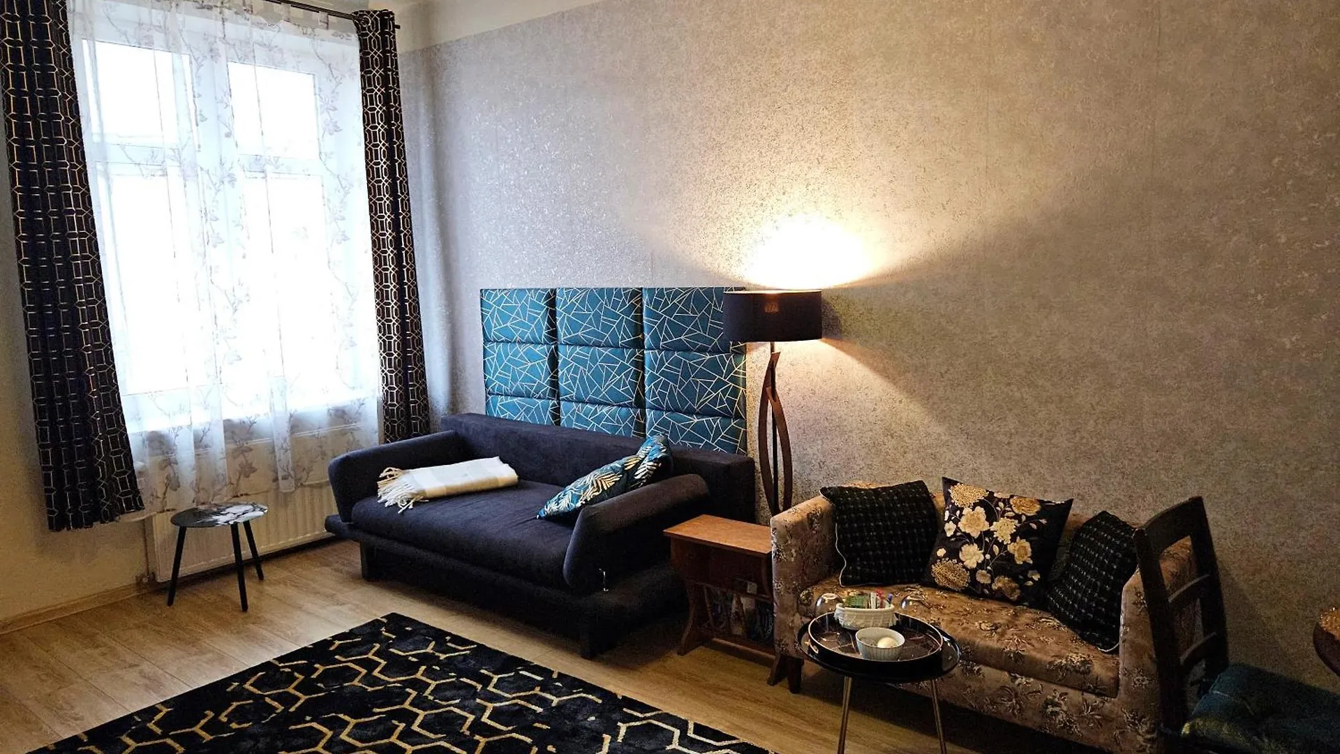 Sara -Mikolajska - Rynek - Netflix Hydromassage Appartement Krakau