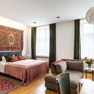 Palac Zieleniewskich Sw Marka 31 Krakau