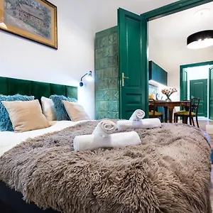 Tyzenhauz Economy Cracovia