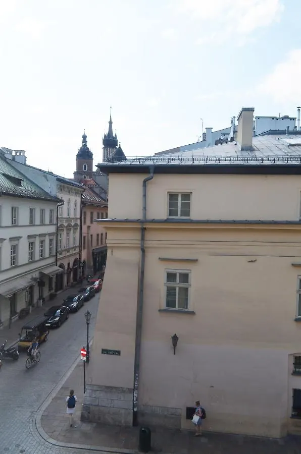 Sara -Mikolajska - Rynek - Netflix Hydromassage Lejlighed Kraków Polen